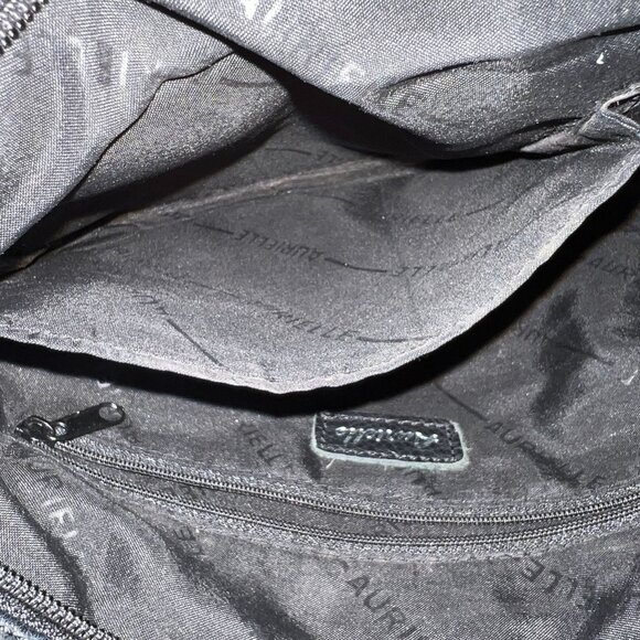 Aurielle Authentic Black Leather Shoulder Bag With Zip Closure & Interior Pocket - Picture 6 of 6